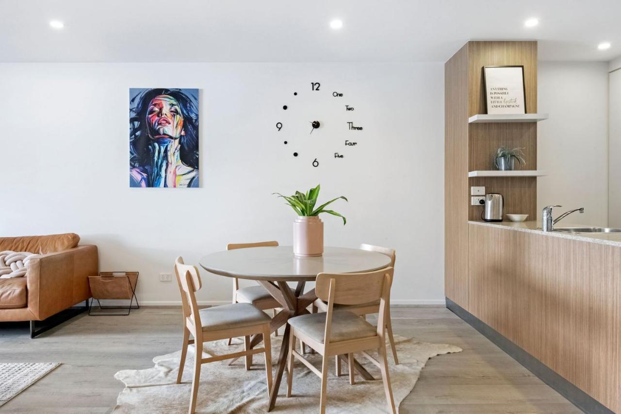 Broadbeach - Modern 2 Bedroom At Synergy Gold Coast