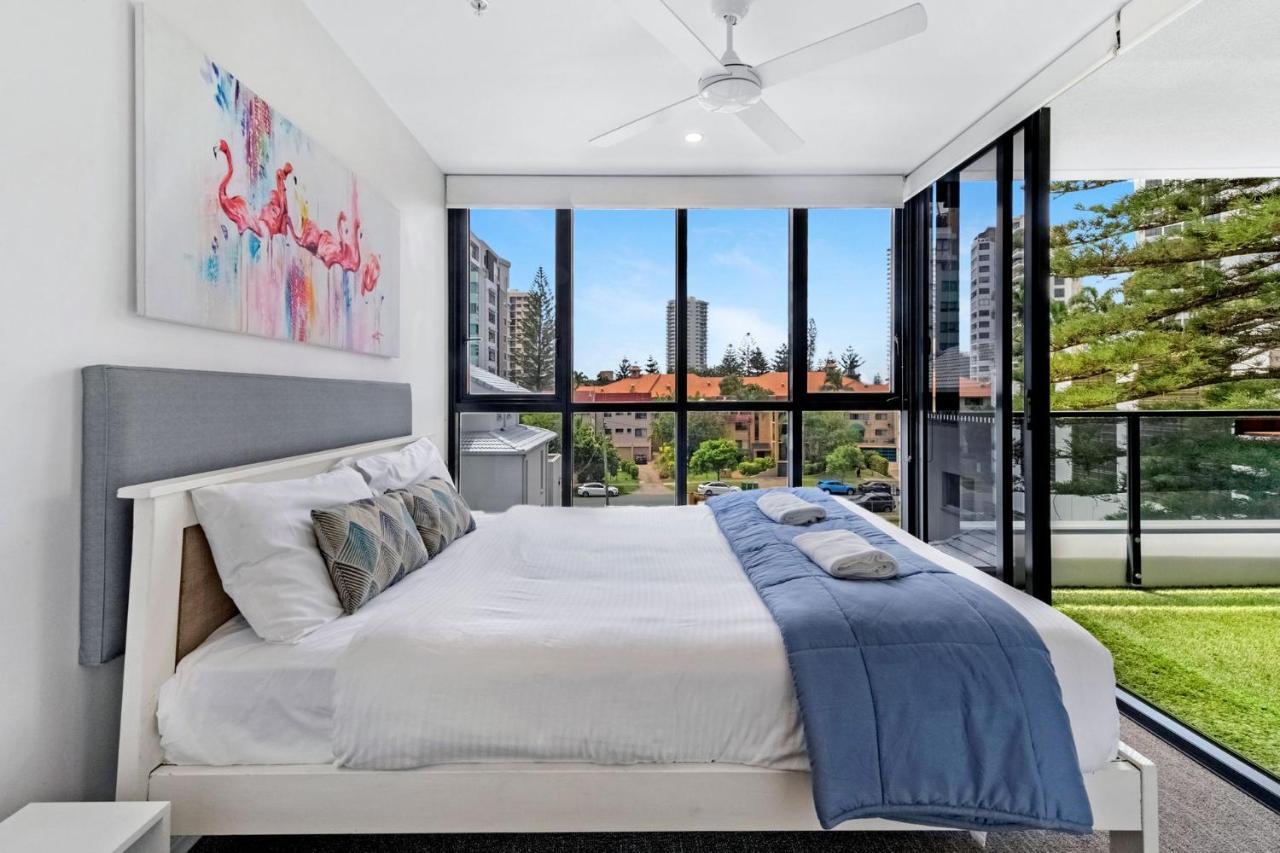 Broadbeach - Modern 2 Bedroom At Synergy *